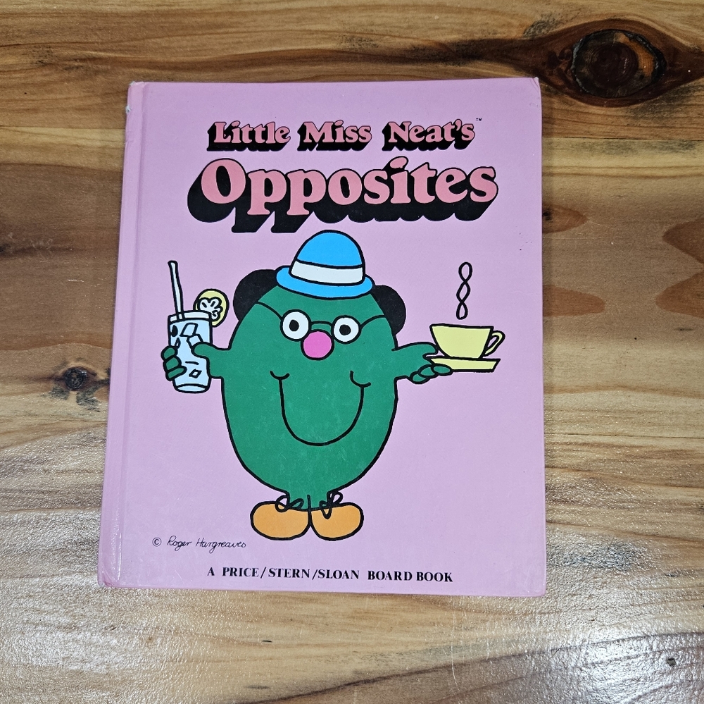 Source Unknown Mr. Men and Little Miss Book Set - Pink, Yellow, Green, Blue - Picture 4 of 10